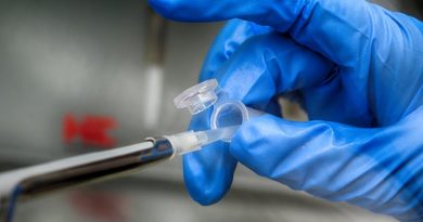 efectuarea de exsudat faringian