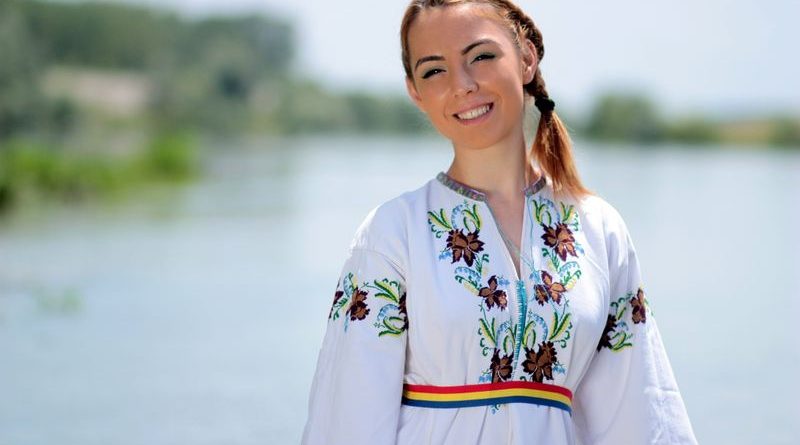 ie traditionala marimi mari