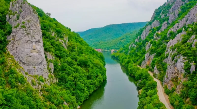 Cazanele Dunării, locul unde fluviul își ține răsuflarea